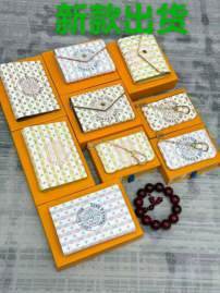 Picture of Louis Vuitton Wallets _SKUfw240792354fw